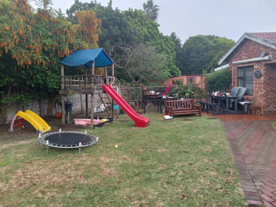 To Let 3 Bedroom Property for Rent in Gonubie Eastern Cape